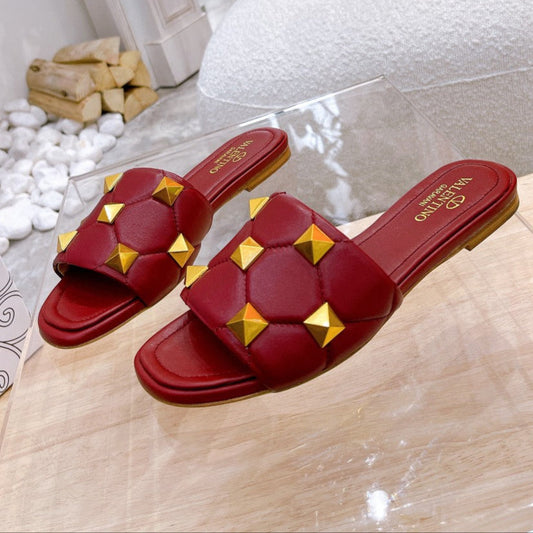 STUD FLAT SLIDE IN GARNET RED AMBSKIN - 34
