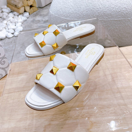 STUD FLAT SLIDE IN WHITE LAMBSKIN - 34