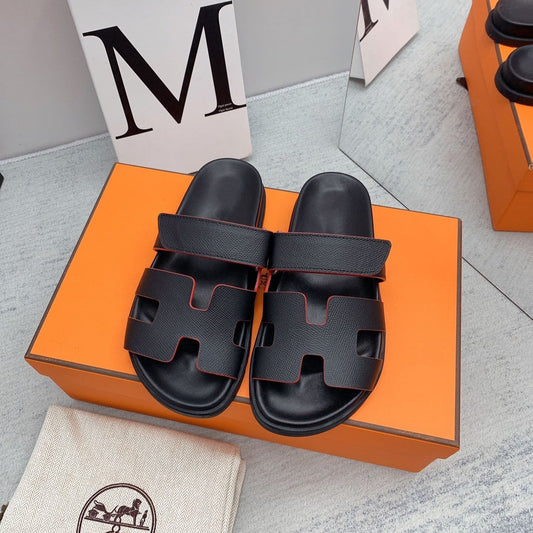 Chypre Sandal Black with red trim - 35
