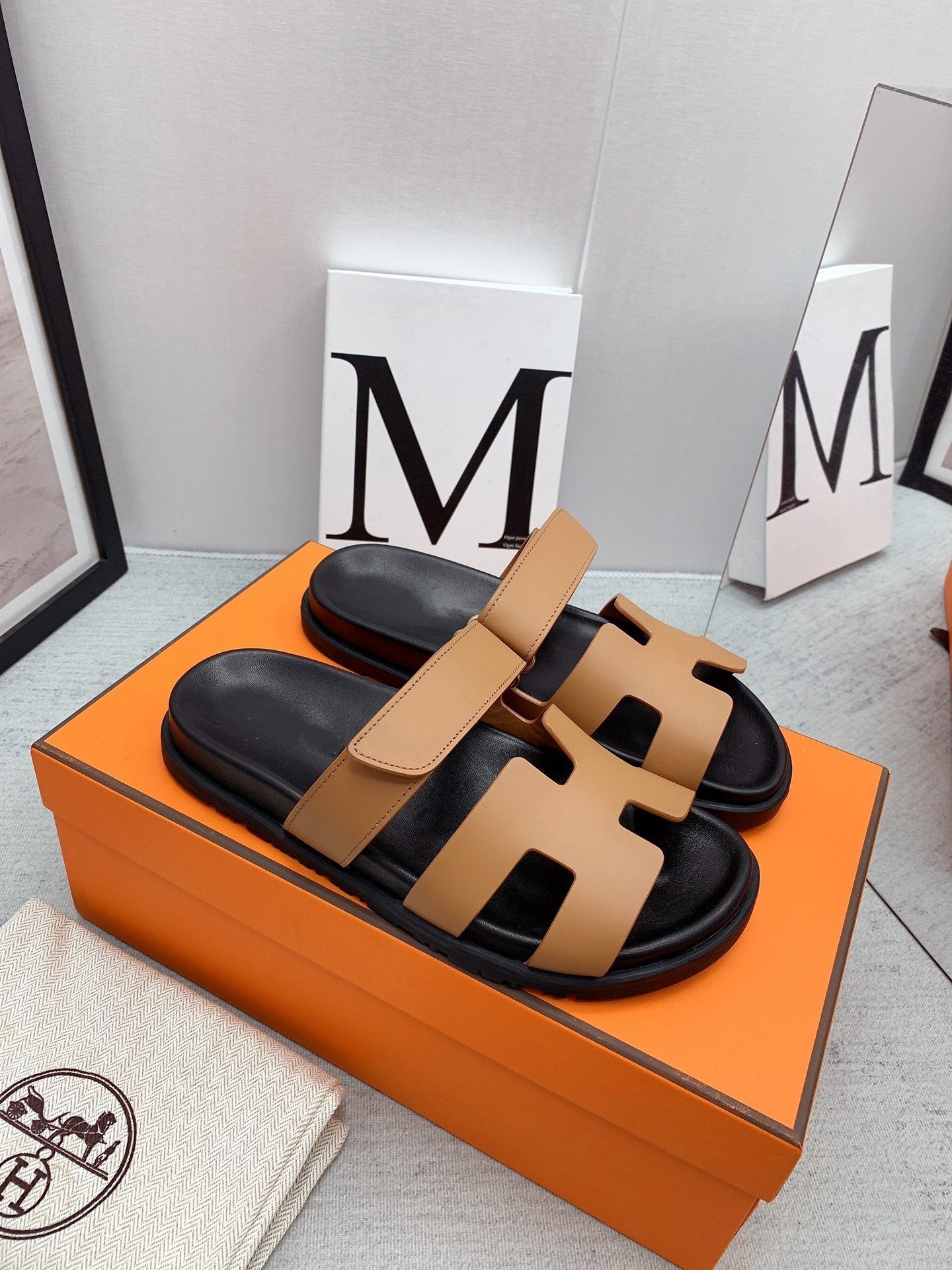 Chypre Sandal Gold - 35