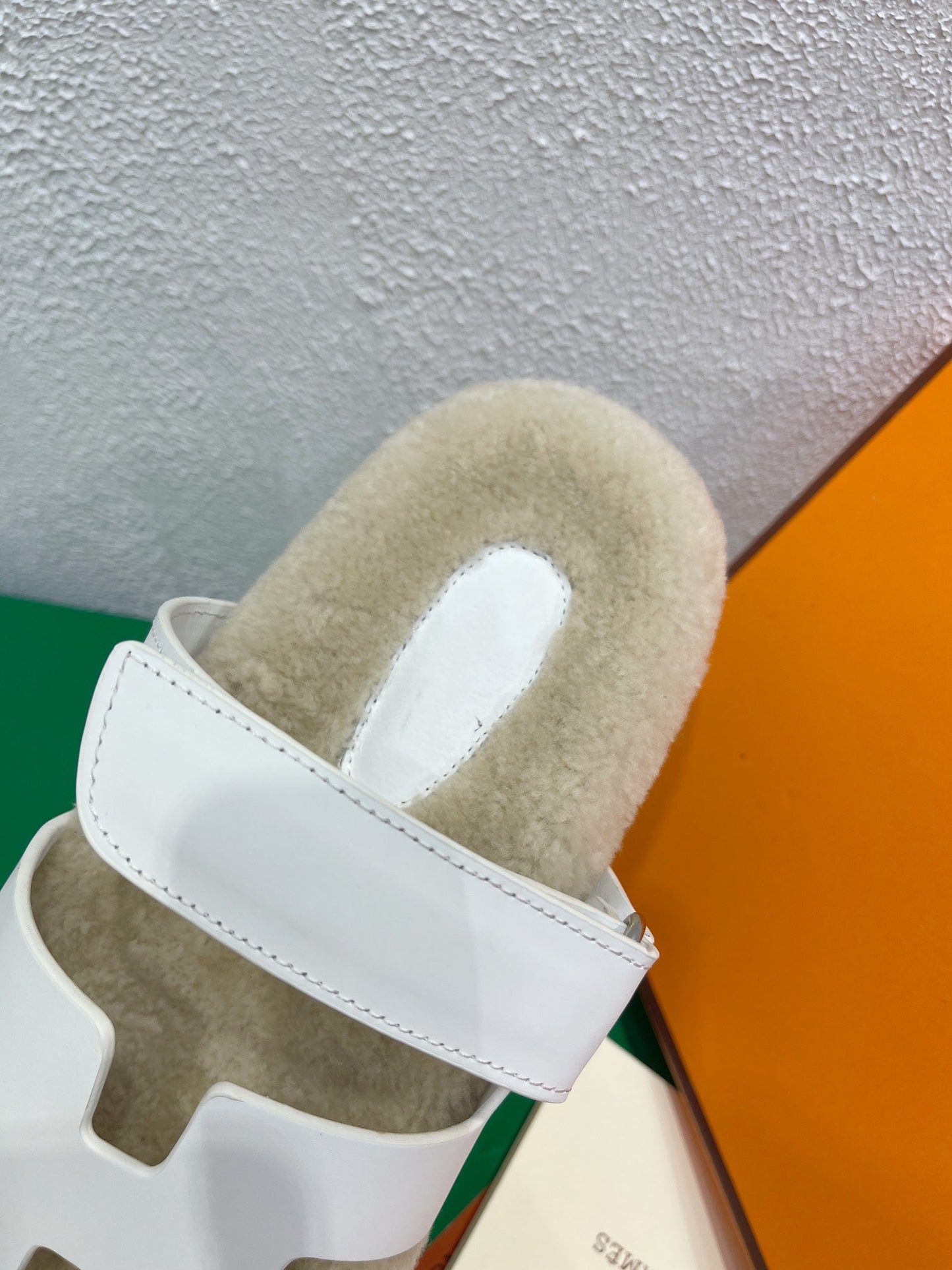 Chypre Sandal White shearling insole White goatskin lining - 35