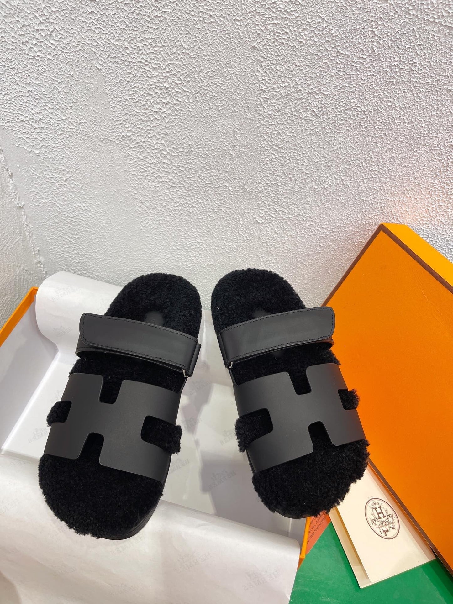 Chypre Sandal Black shearling insole Black goatskin lining - 35