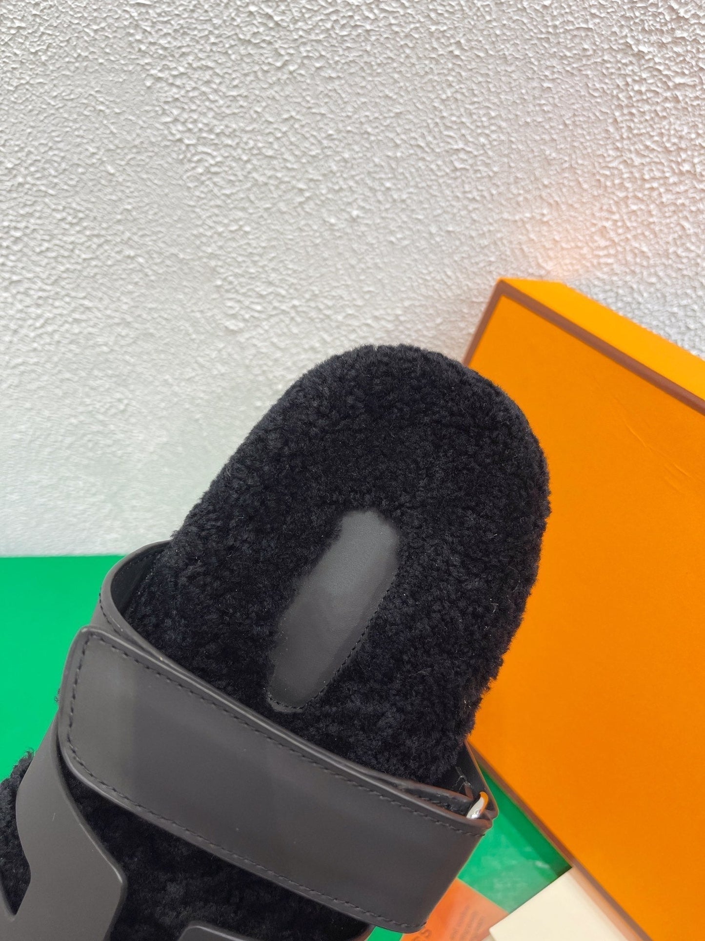 Chypre Sandal Black shearling insole Black goatskin lining - 35