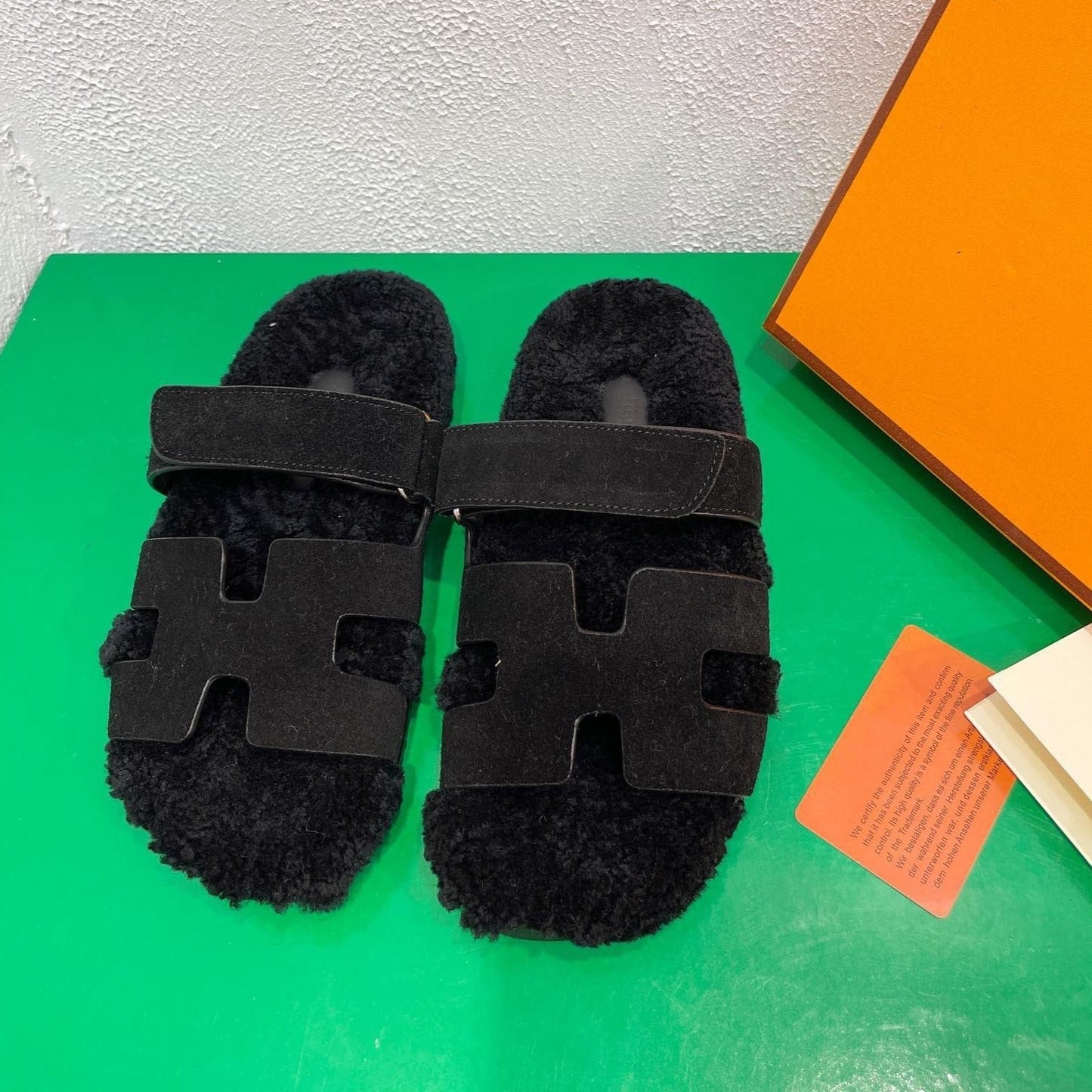 Chypre Sandal Black shearling insole Black Velvet leather lining - 35