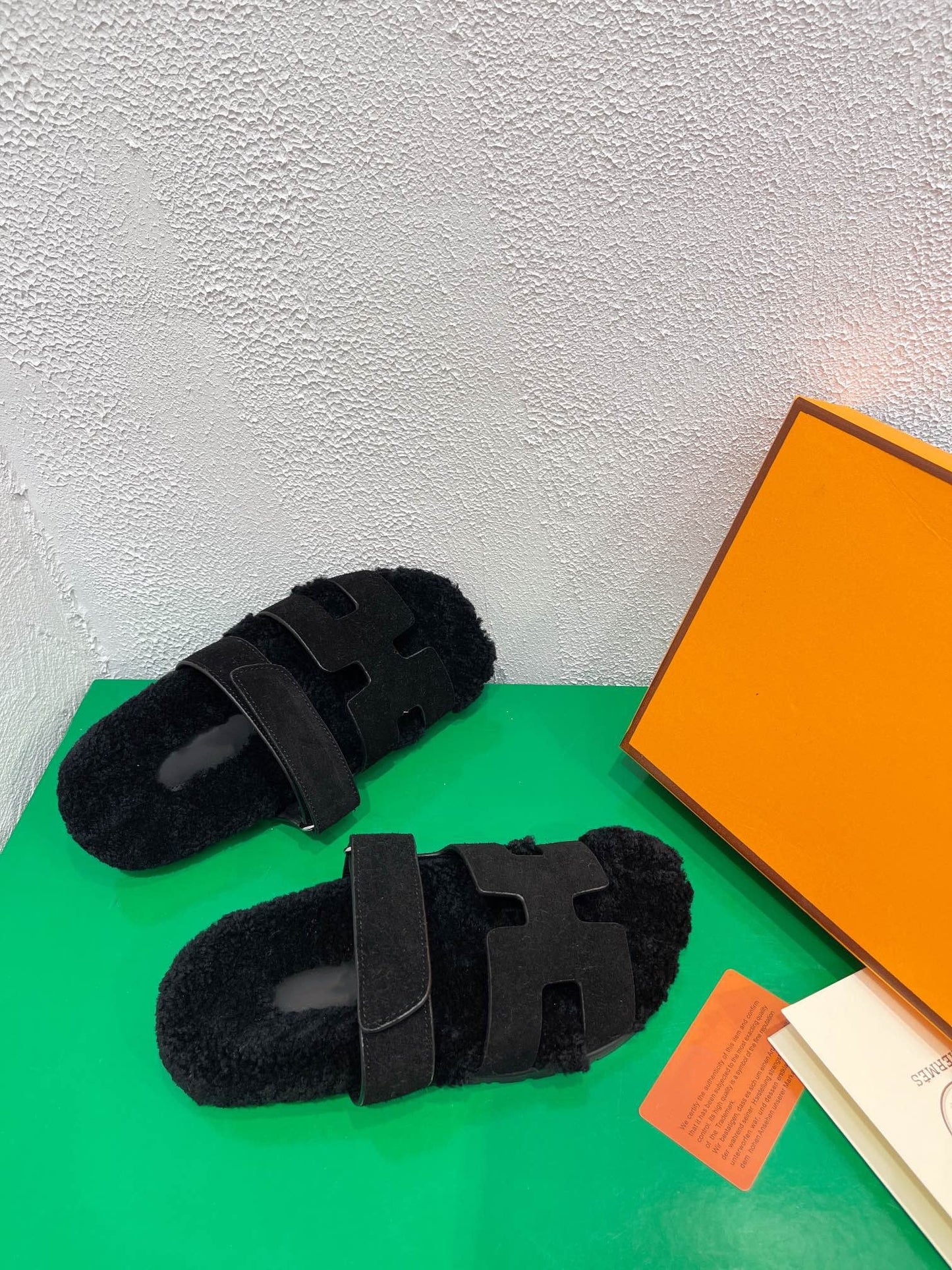 Chypre Sandal Black shearling insole Black Velvet leather lining - 35
