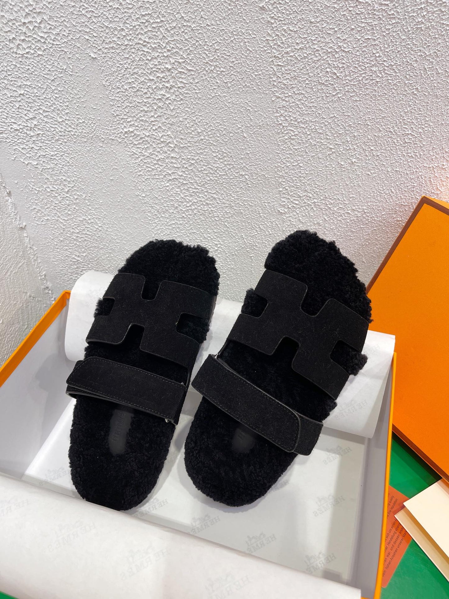 Chypre Sandal Black shearling insole Black Velvet leather lining - 35