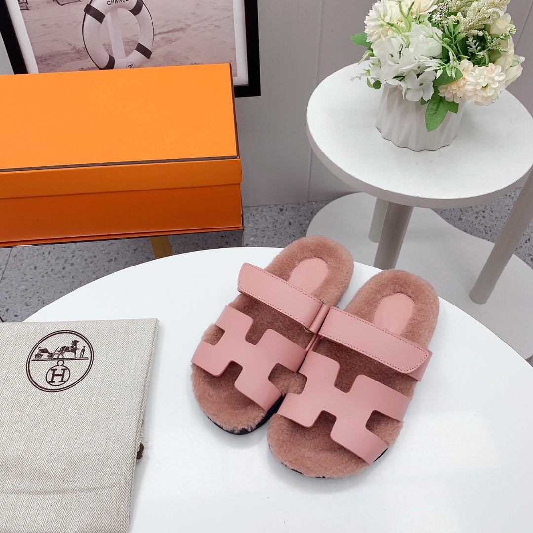 Chypre Sandal Pink shearling insole Pink goatskin lining - 35