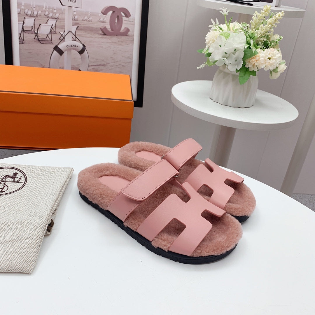Chypre Sandal Pink shearling insole Pink goatskin lining - 35