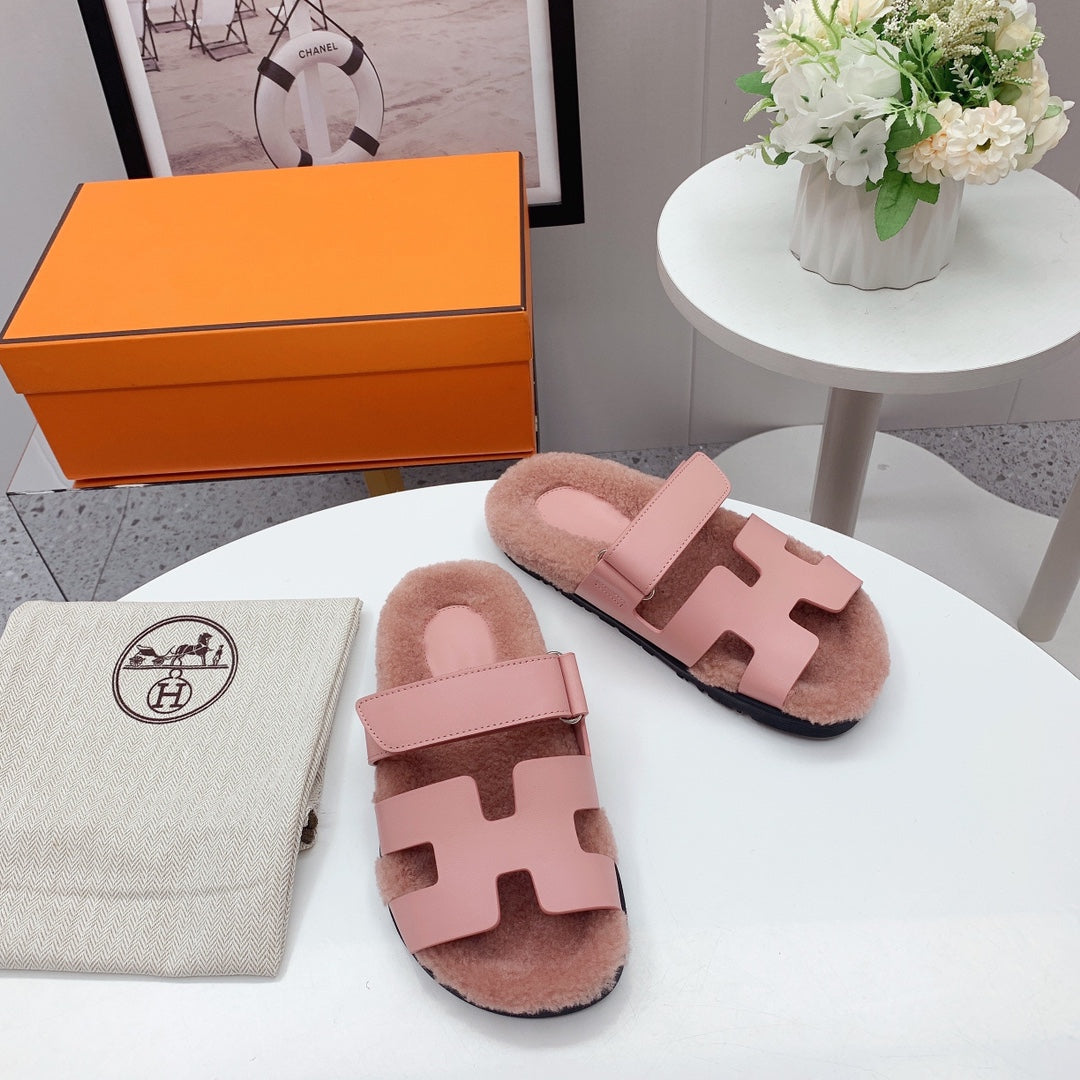 Chypre Sandal Pink shearling insole Pink goatskin lining - 35