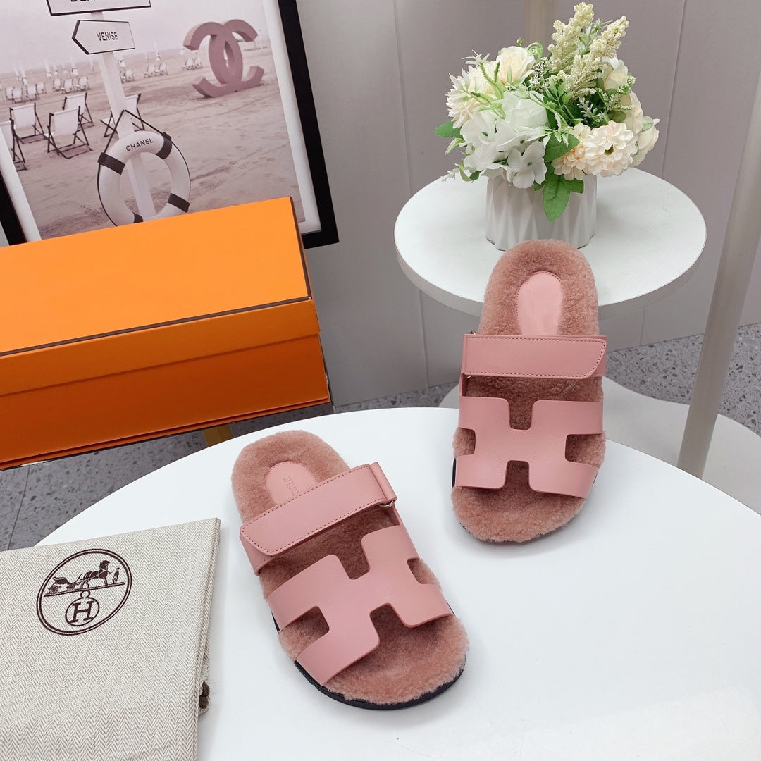 Chypre Sandal Pink shearling insole Pink goatskin lining - 35