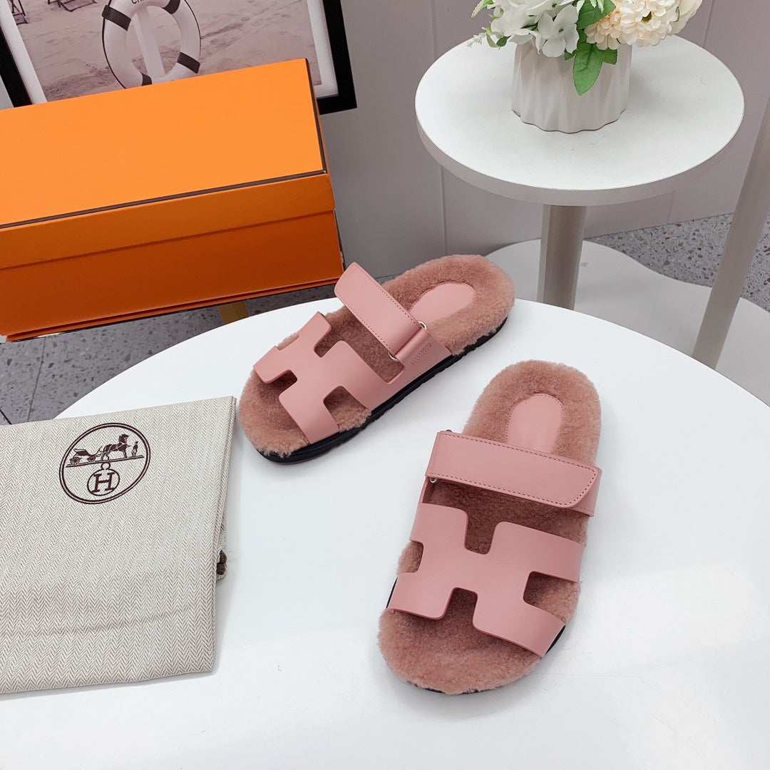 Chypre Sandal Pink shearling insole Pink goatskin lining - 35