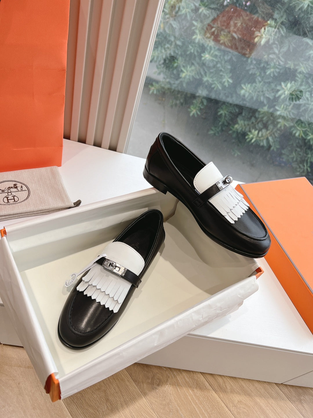 Destin Loafer Black Goatskin with White Fringe Detail - 35
