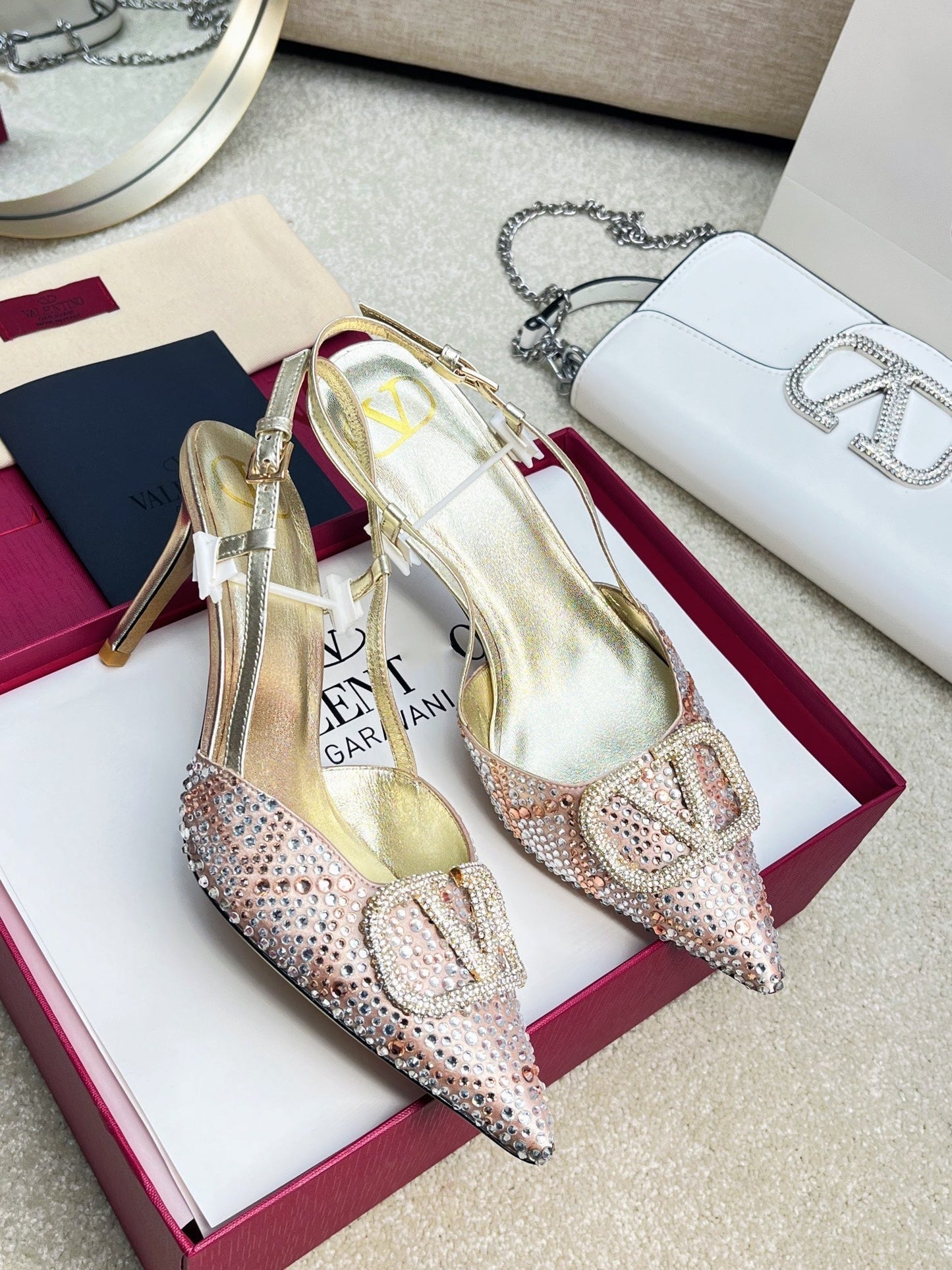 Vlogo Signature Slingback Light Pink Calfskin With Crystals - 35 / 4cm