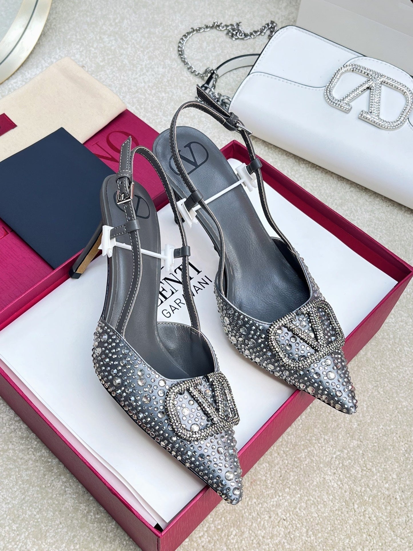 Vlogo Signature Slingback Black Calfskin With Crystals - 35 / 4cm