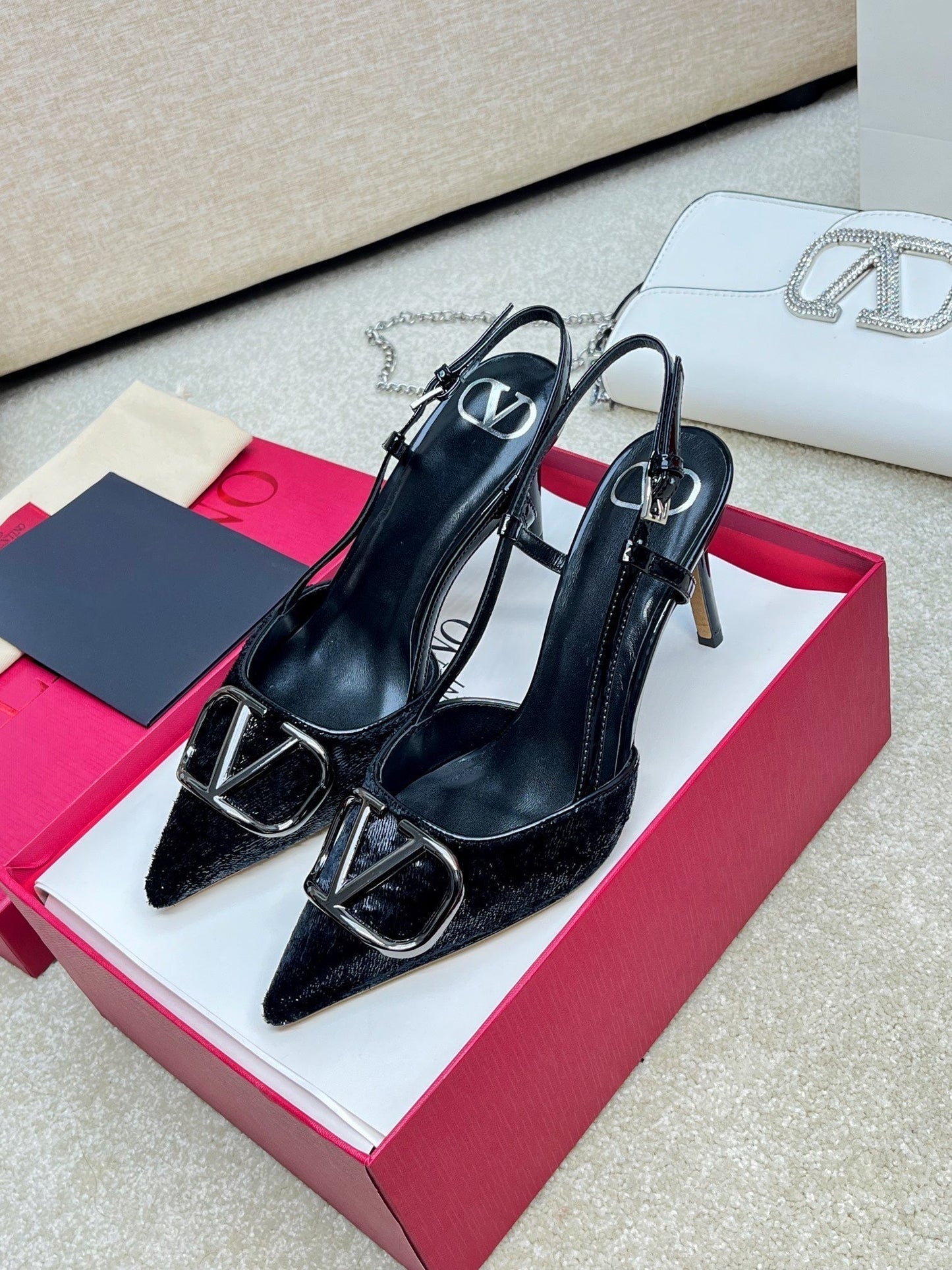 Vlogo Signature Slingback Rough Black Calfskin - 35 / 4cm