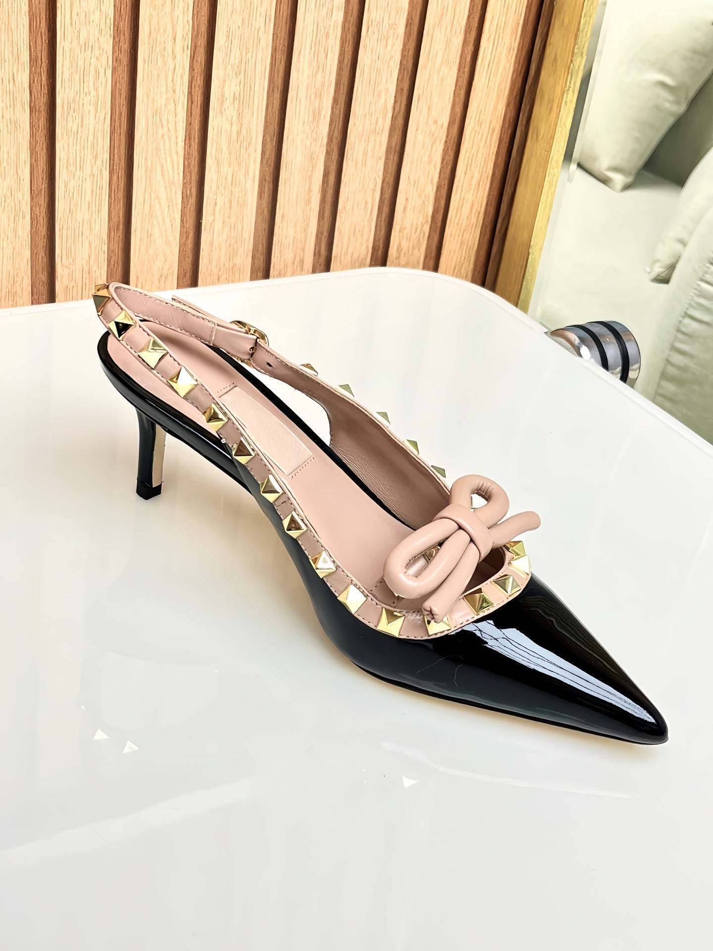 Rockstud Bow Slingback Black and Rose Cannelle Calfskin With Matching Studs - 35