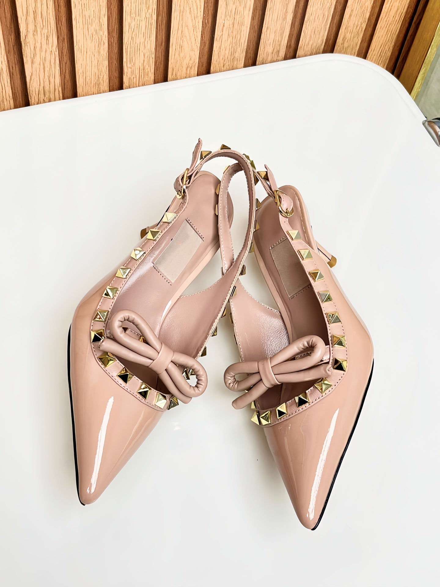 Rockstud Bow Slingback Rose Cannelle Calfskin With Matching Studs - 35