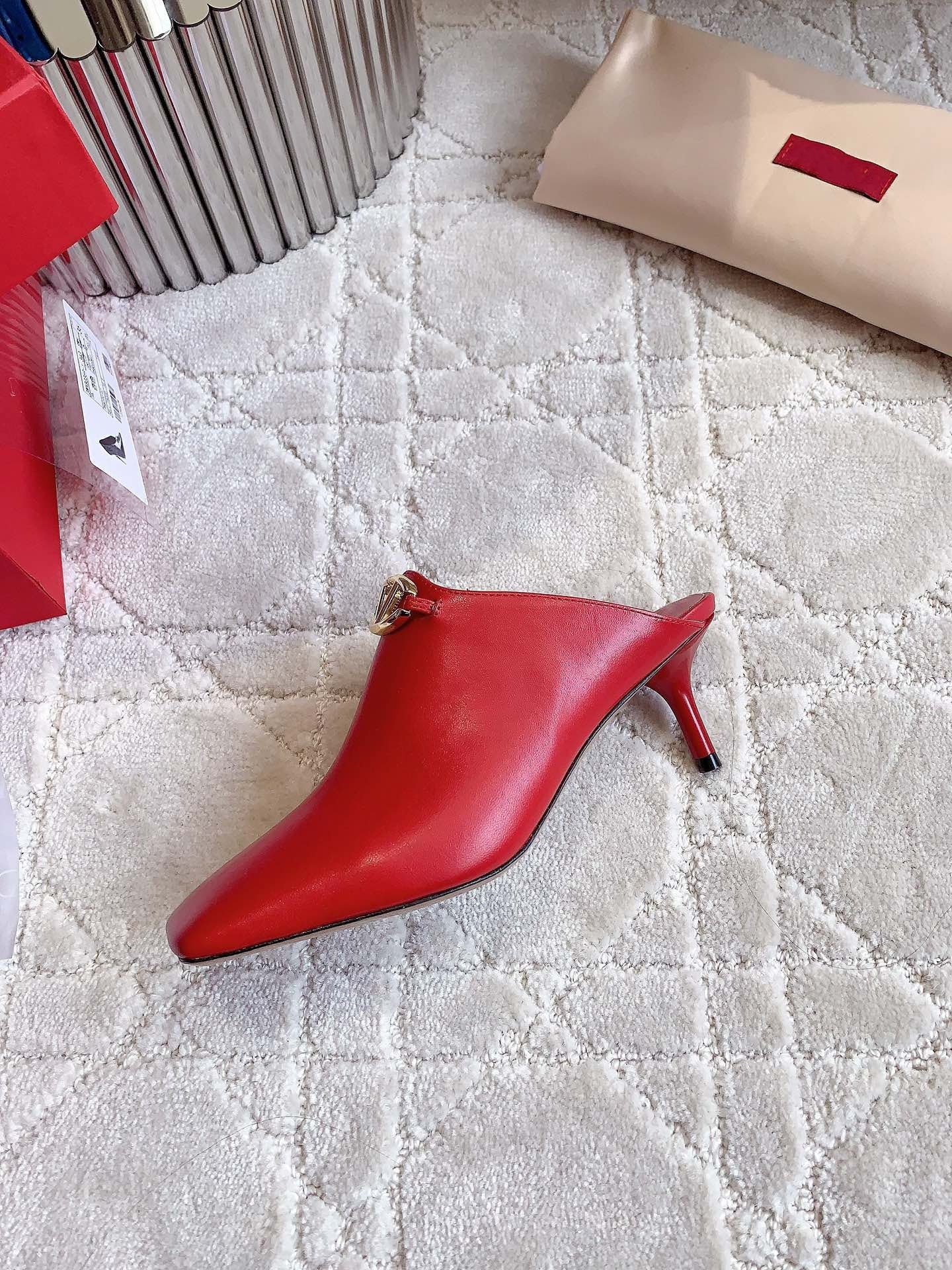 Vlogo Spool Square Toe Red - 35