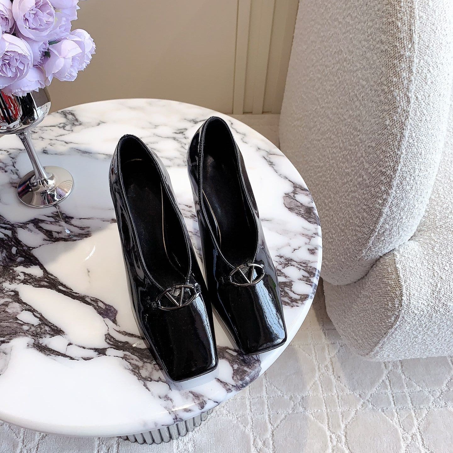 Vlogo Spool Square Toe Shiny Black - 35