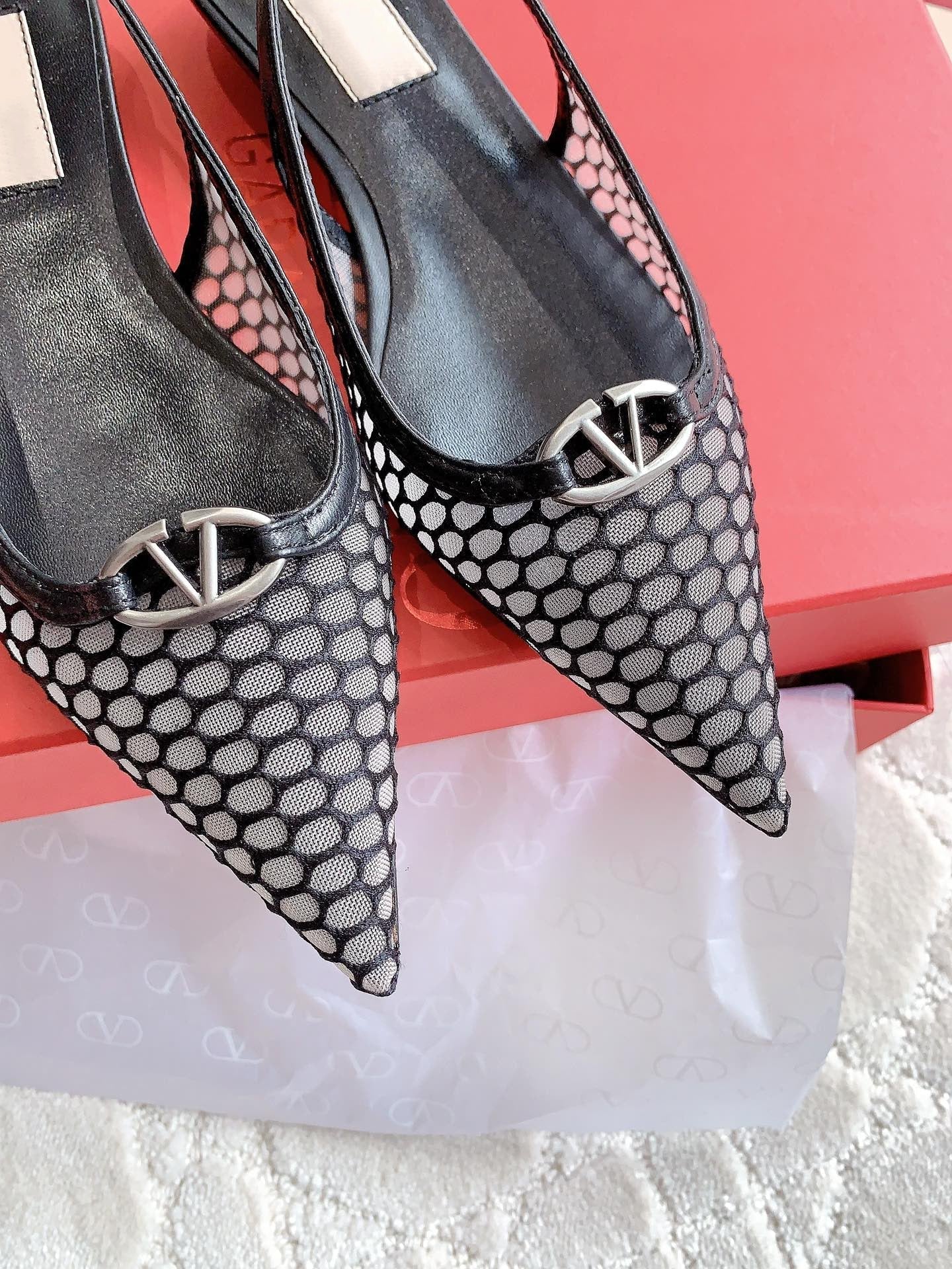 Vlogo Slingback Ballerina Black Mesh - 35