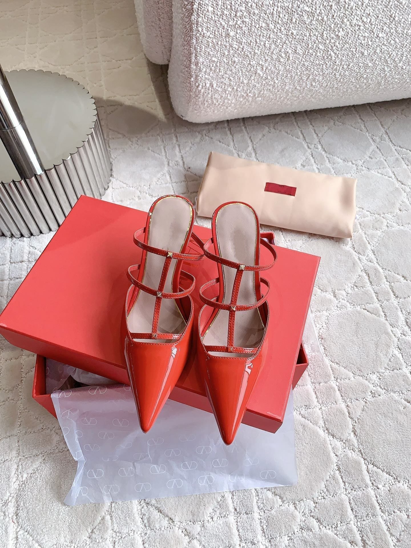 Rockstud Wispy Calfskin Mule 65mm Shiny Red - 35