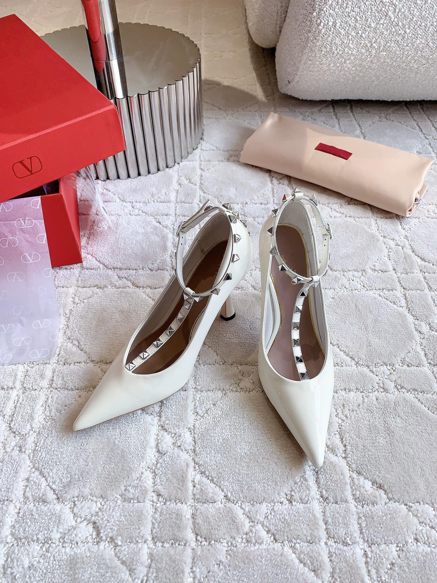 Rockstud TStrap 10cm White - 35