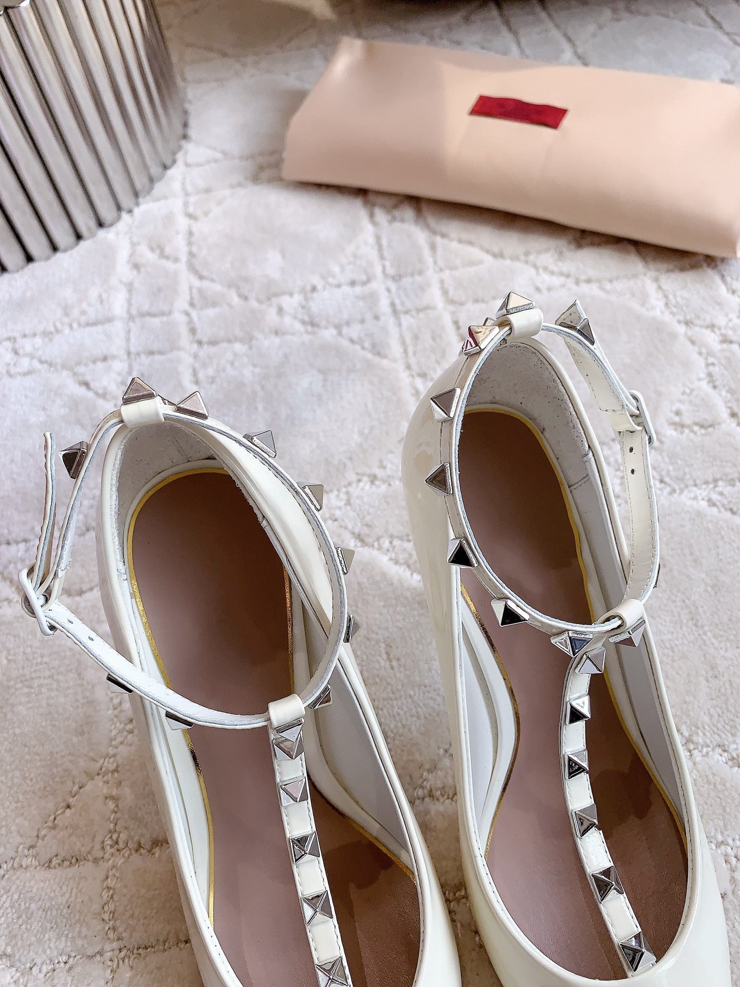 Rockstud TStrap 10cm White - 35