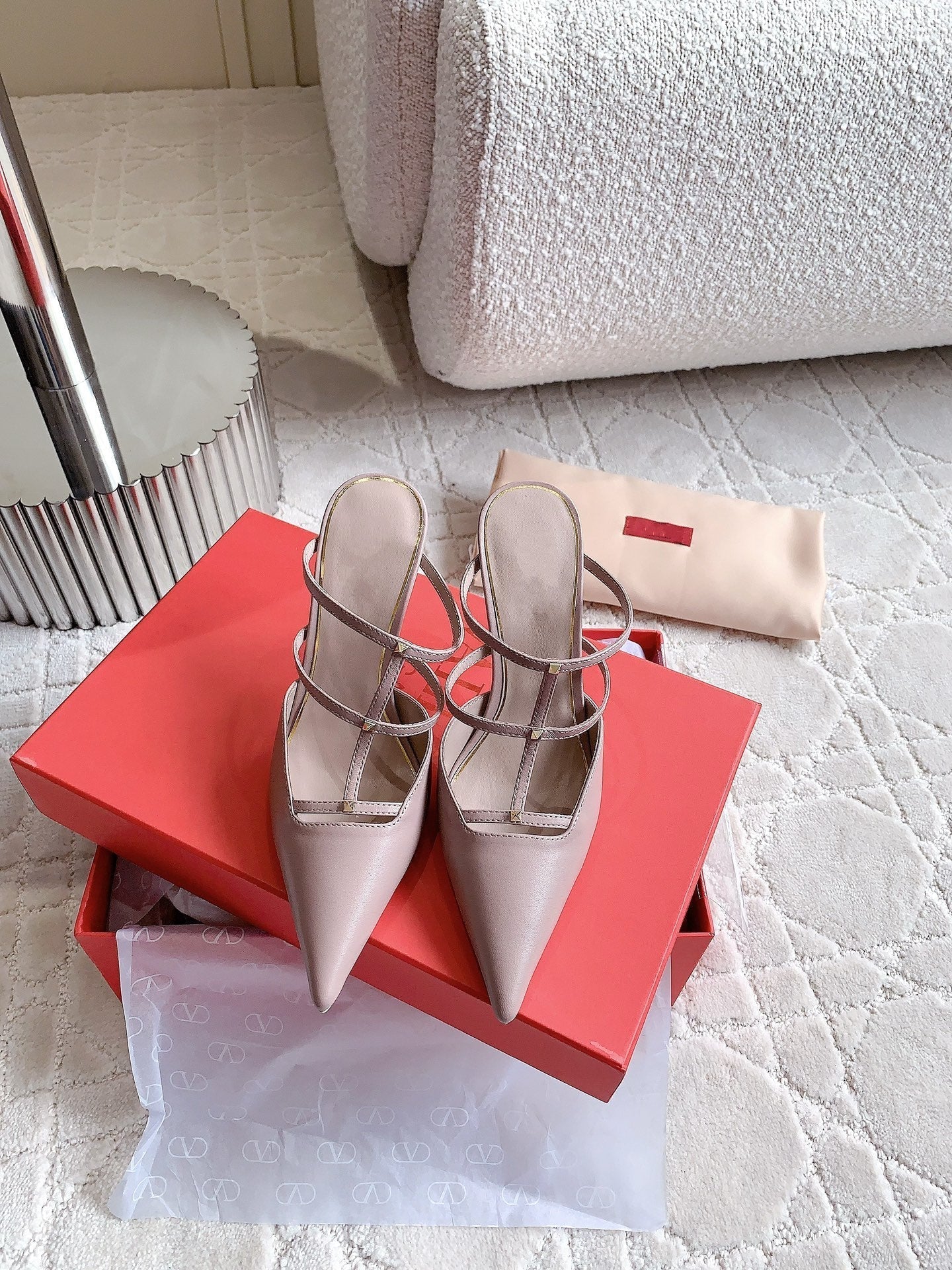 Rockstud Wispy Calfskin Mule 90mm Matte Rose Cannelle - 35