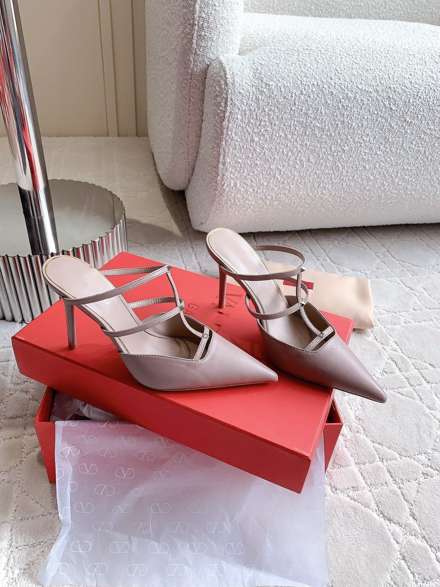 Rockstud Wispy Calfskin Mule 90mm Matte Rose Cannelle - 35