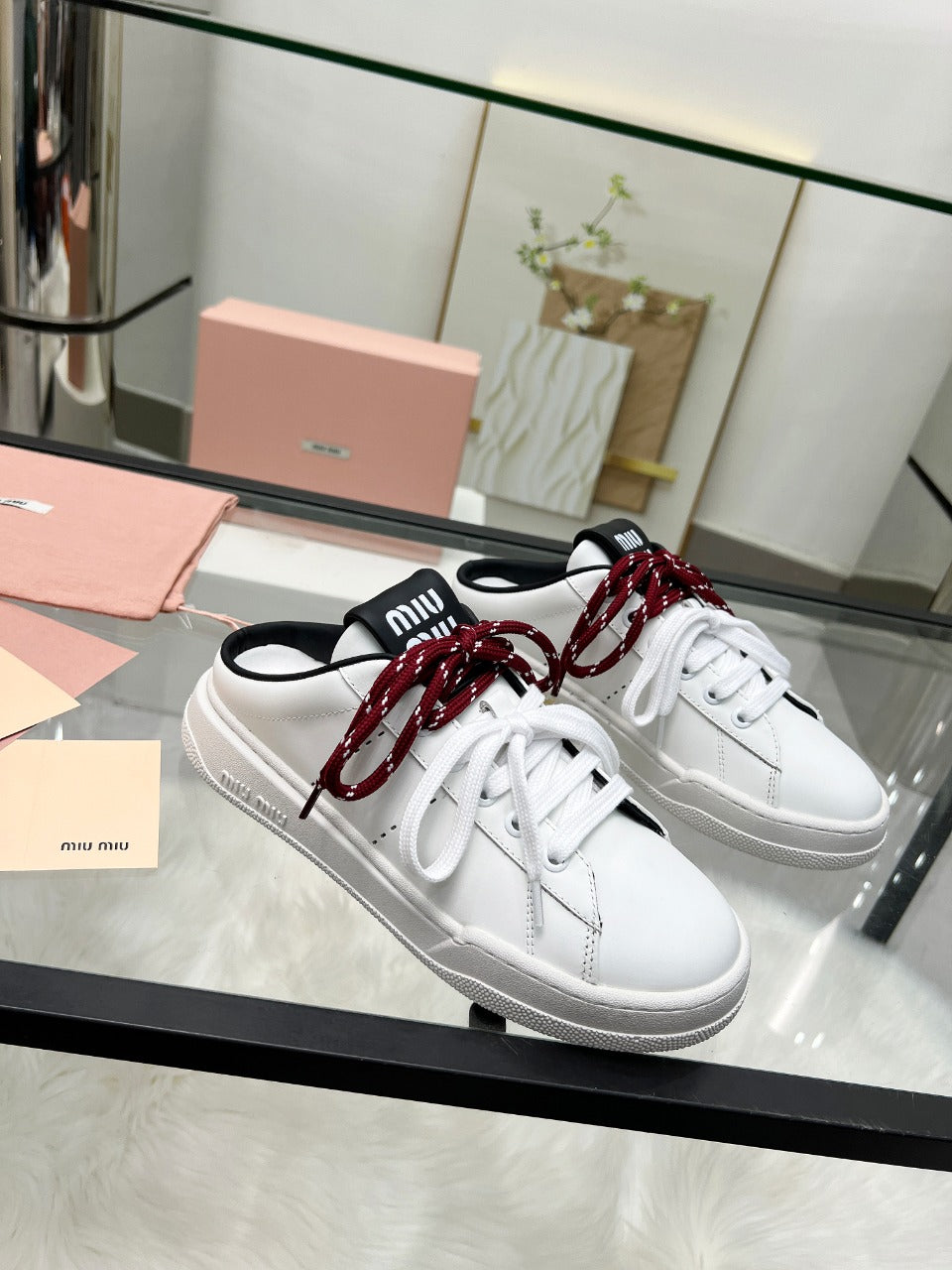 SNEAKER MULES IN BLACK AND WHITE CALFSKIN WHITE RED LACES - 35