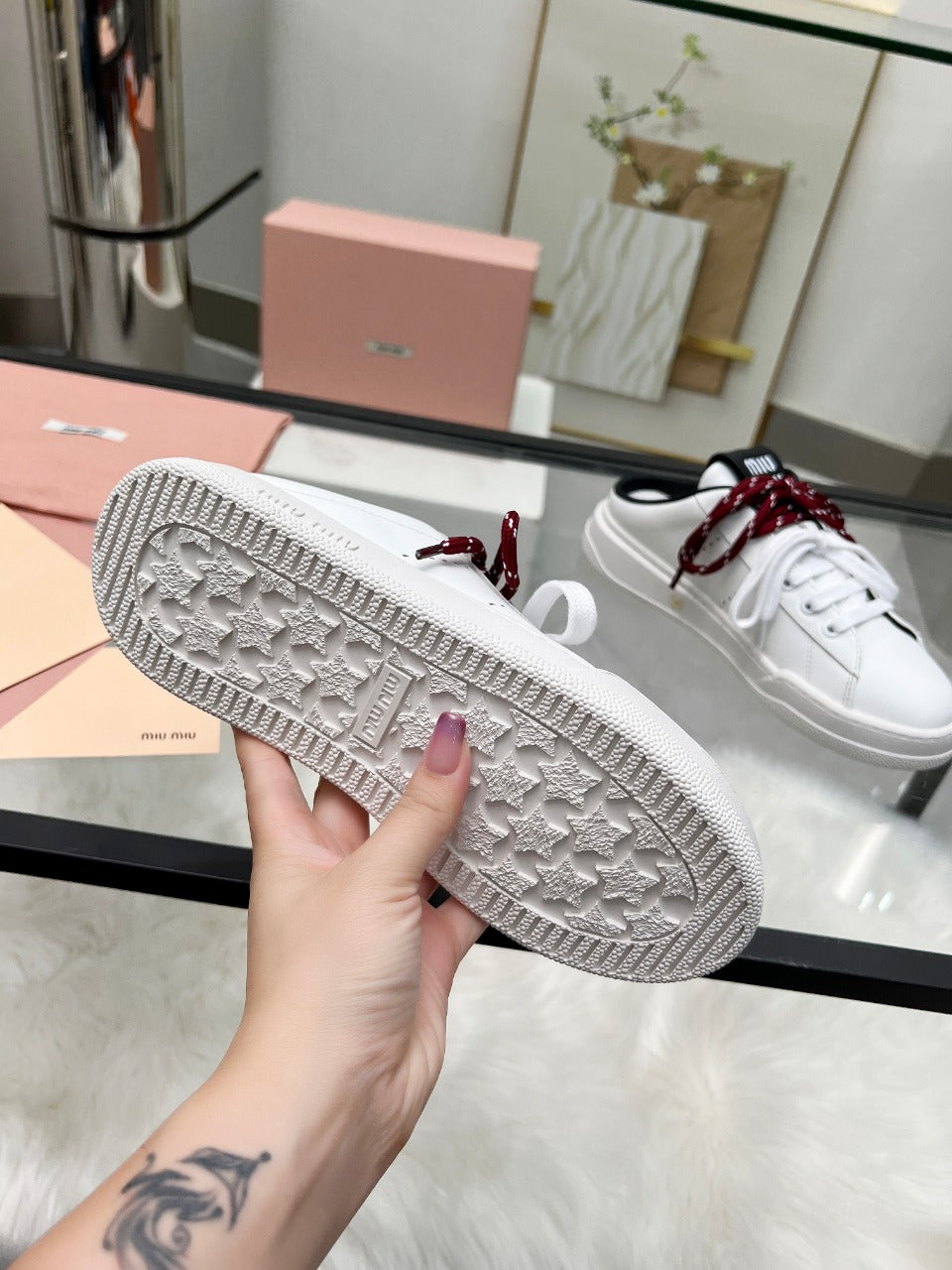 SNEAKER MULES IN BLACK AND WHITE CALFSKIN WHITE RED LACES - 35