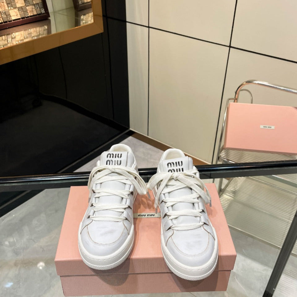 SKATEBOARD SNEAKERS IN OFF WHITE BLEACHED CALFSKIN - 35