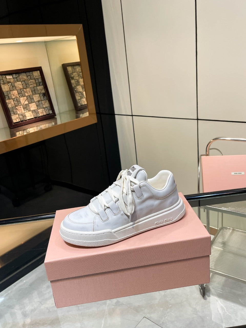 SKATEBOARD SNEAKERS IN OFF WHITE BLEACHED CALFSKIN - 35