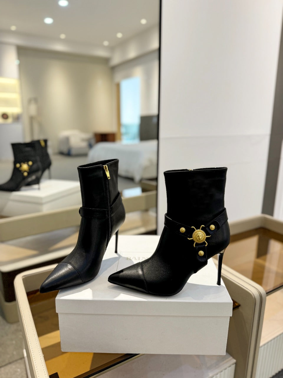 BALMAIN 26S ЧОБОТИ НА ШПИЛЬЦІ 95 ММ З ЧОРНОЇ ТЕЛЯЧОЇ ШКІРИ