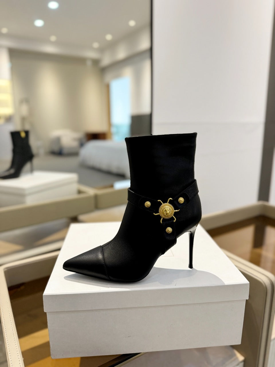BALMAIN 26S ЧОБОТИ НА ШПИЛЬЦІ 95 ММ З ЧОРНОЇ ТЕЛЯЧОЇ ШКІРИ