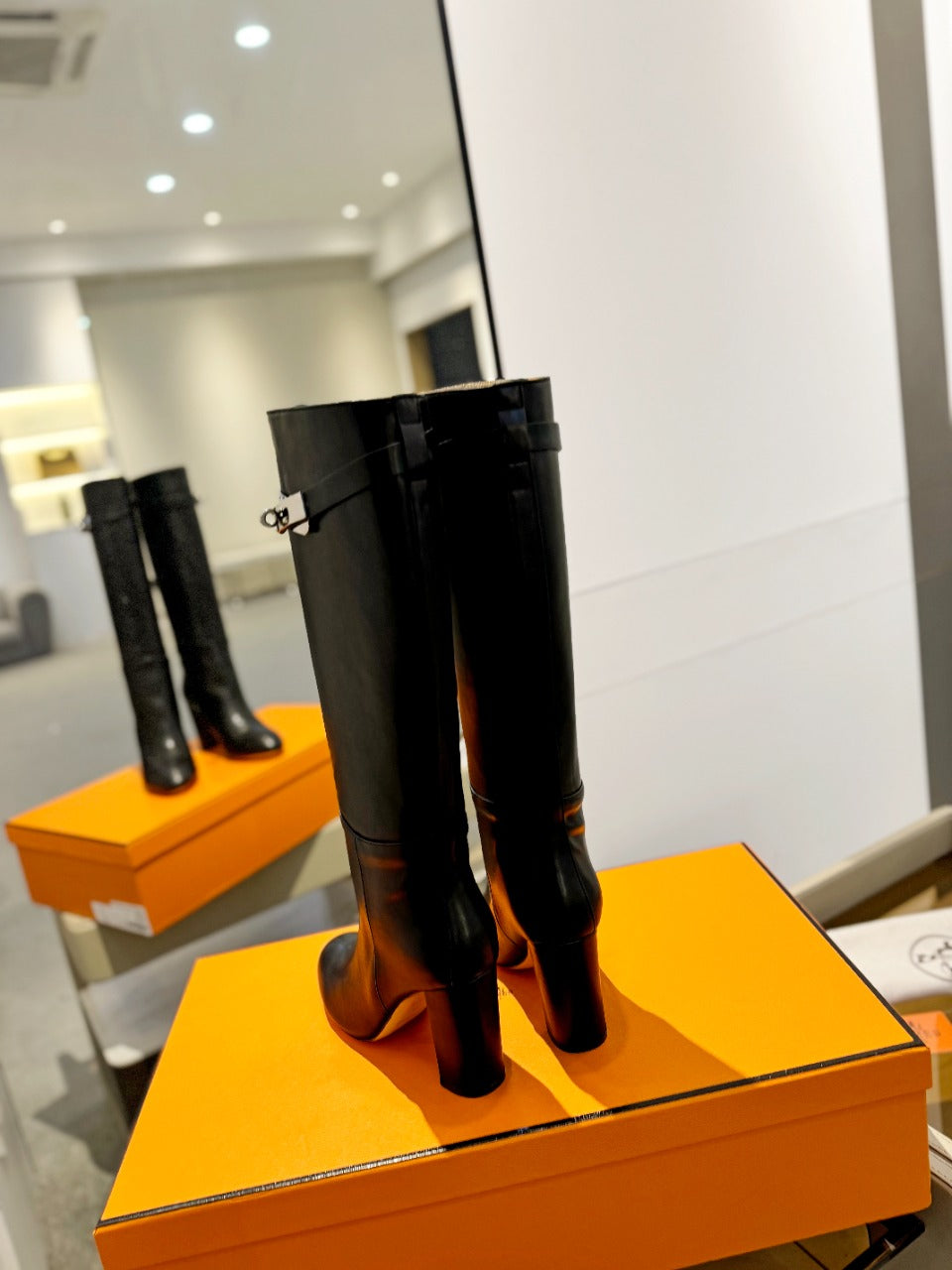 STORY BOOT 85MM IN BLACK CALFSKIN - 35