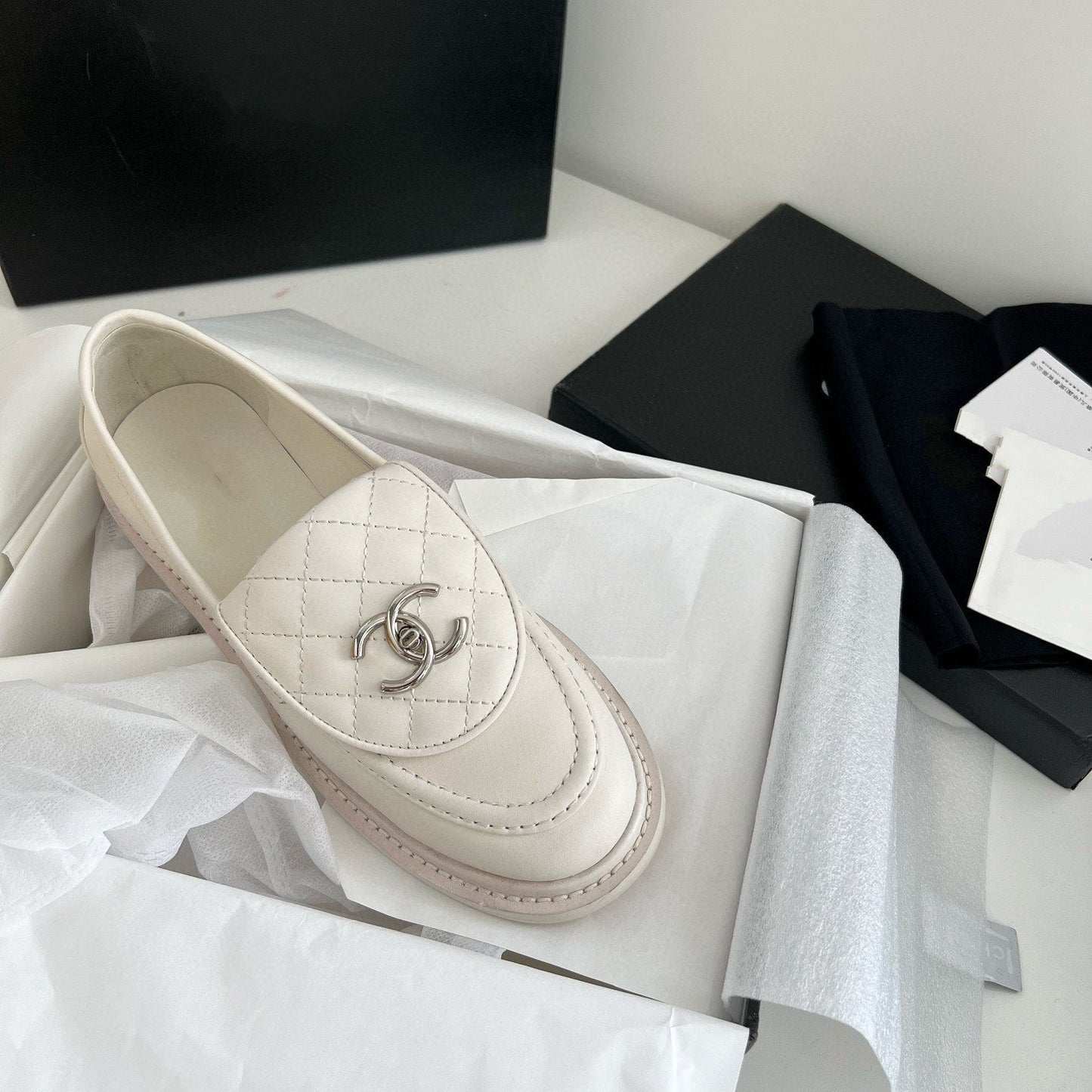 Moccasins White Quilted Calfskin Silver CC - 35